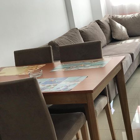 Viktoria'S Apartments Shëngjin Buitenkant foto